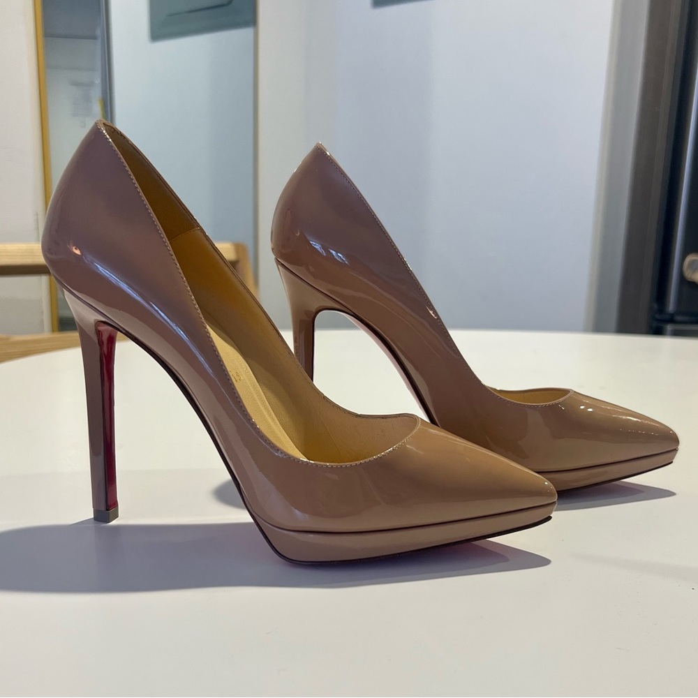 Christian Louboutin Red Sole Patent Leather Pumps